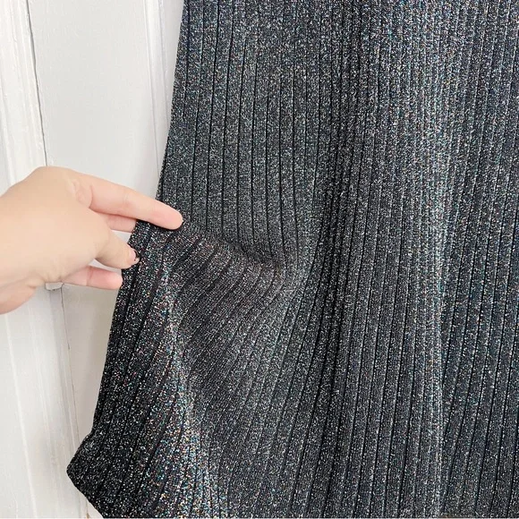 vintage • 1970s Wenjilli lurex maxi dress gown ribbed knit metallic sparkle 70s - Picture 8 of 11